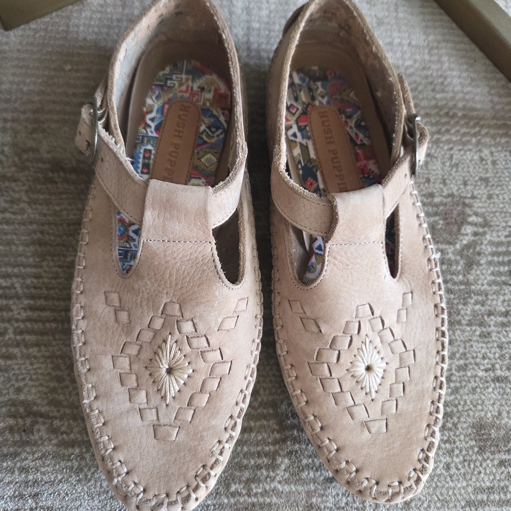 Hush Puppies Tan Leather Women's Moccasins